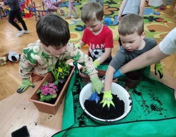 ZAJĘCIA EKOLOGICZNE KWIECIEŃ 2025